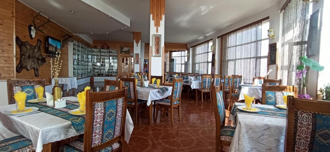 Kungut Hotel & Restaurant Şǝki Εξωτερικό φωτογραφία