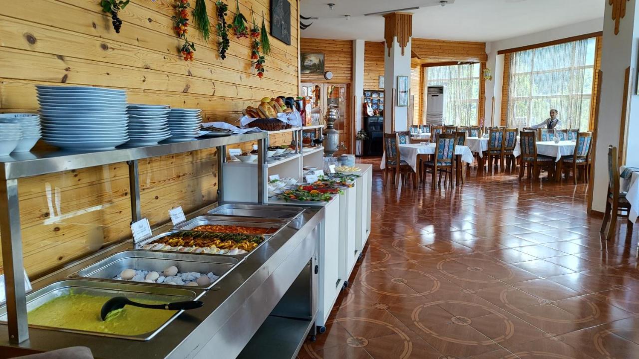 Kungut Hotel & Restaurant Şǝki Εξωτερικό φωτογραφία